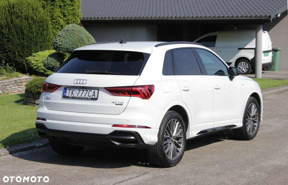 Audi Q3 40 TDI Quattro S Line S tronic - 2