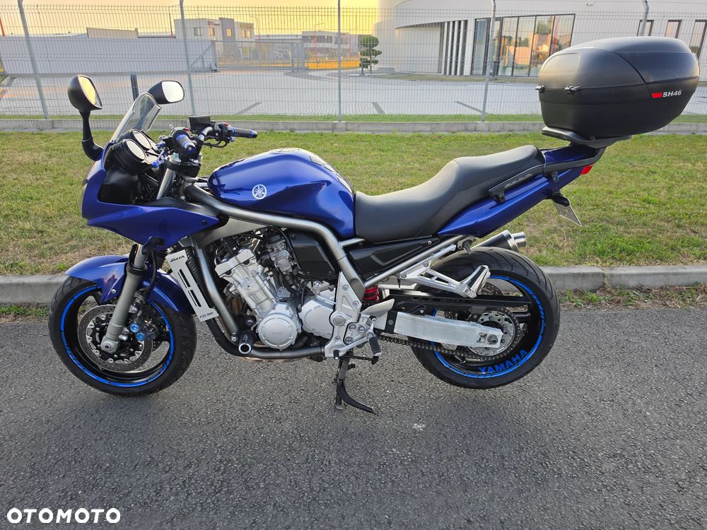 Yamaha FZS - 5