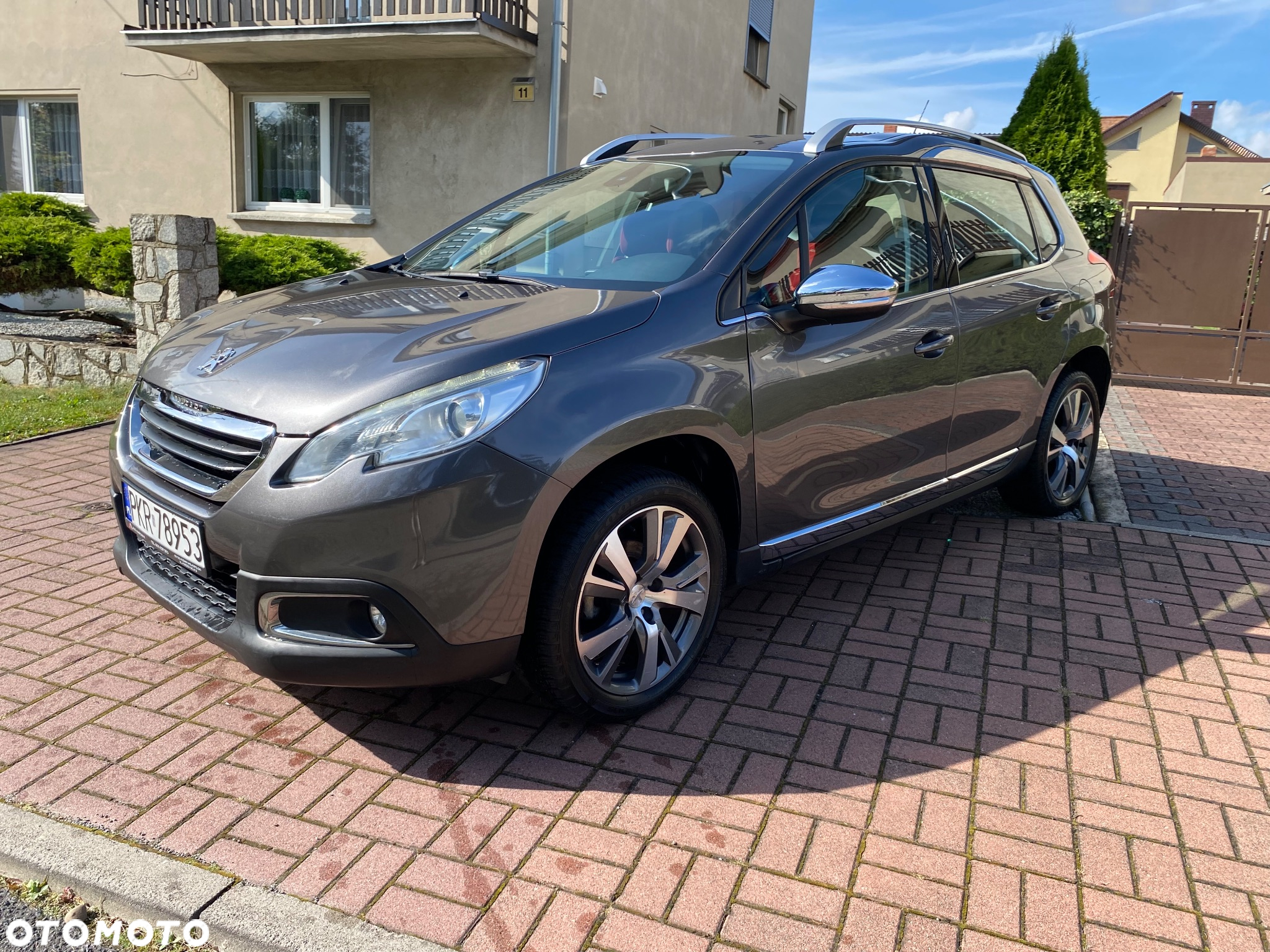 Peugeot 2008 1.6 e-HDi Allure S&S - 2