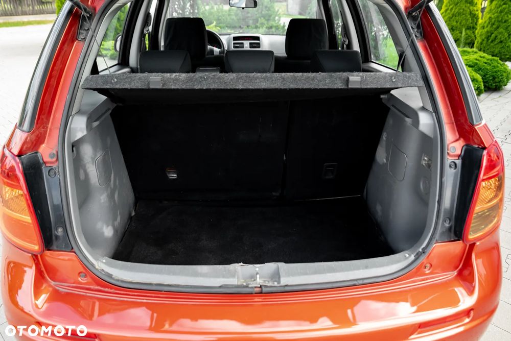 Suzuki SX4 1.9 DDiS DPF Streetline 4x2 Club - 20
