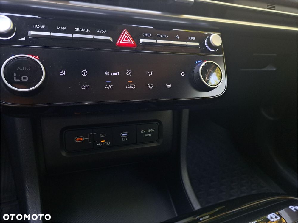 Hyundai Tucson - 13