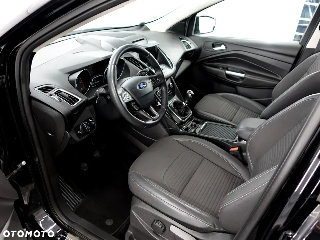 Ford Kuga 2.0 TDCi AWD Titanium - 11