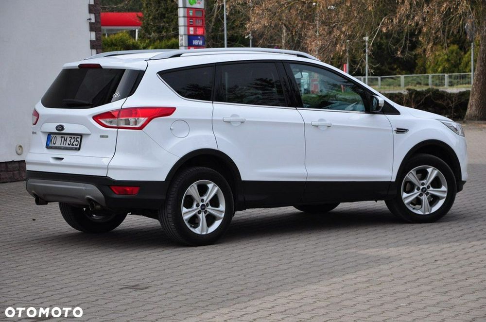 Ford Kuga - 11