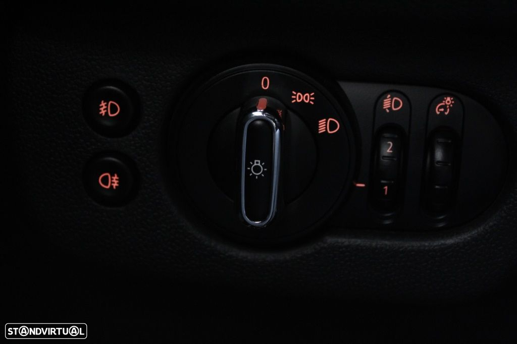 MINI Clubman One D - 27