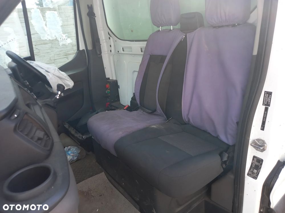 Ford Transit - 11