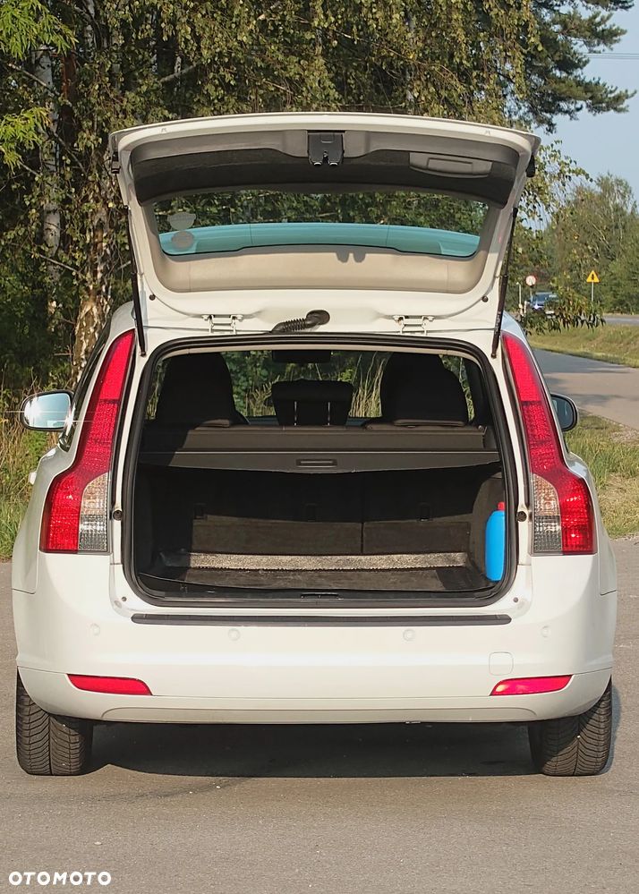 Volvo V50 D2 - 6