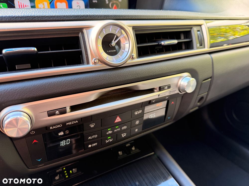 Lexus GS - 12