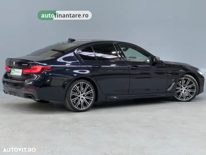 BMW M5 M550i xDrive AT - 6