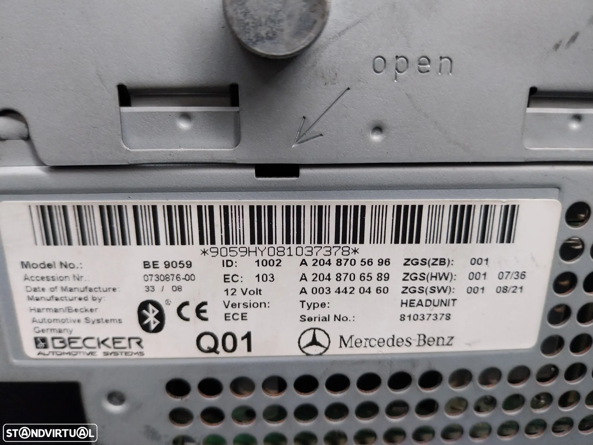 Radio Mercedes W204 C200 CDI Ref: A204 870 56 96 - 2