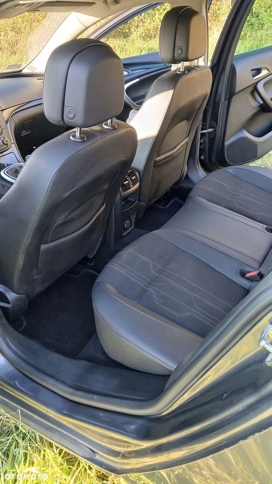 Opel Insignia - 13