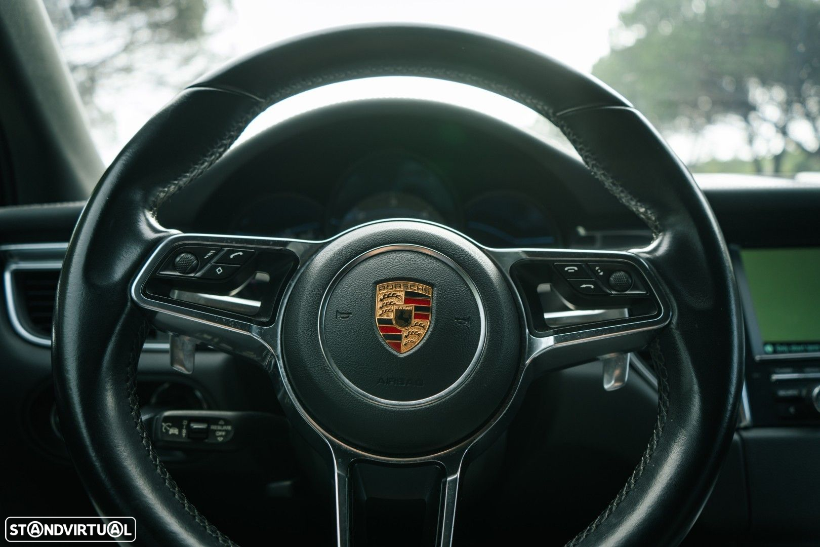 Porsche Macan S - 17