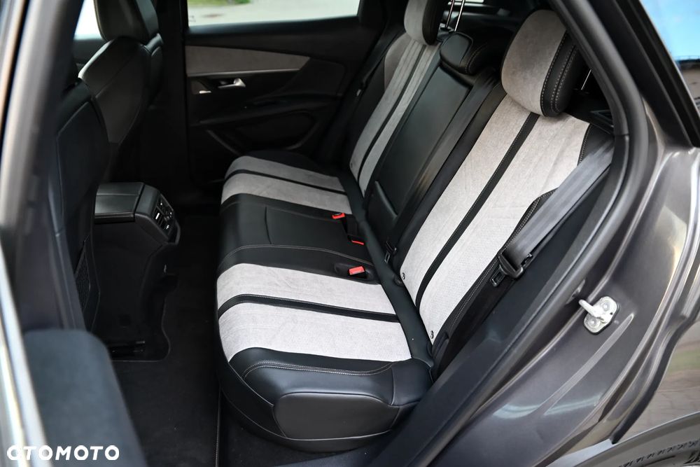 Peugeot 3008 225 e-EAT8 GT Pack - 23