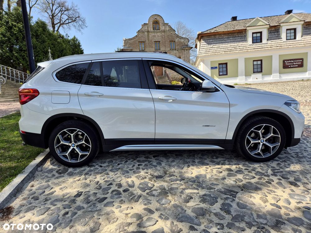 BMW X1 sDrive18d xLine - 6
