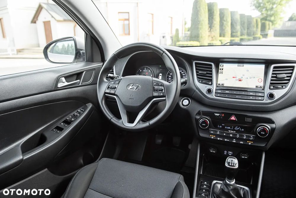 Hyundai Tucson 2.0 CRDi 2WD Trend - 26