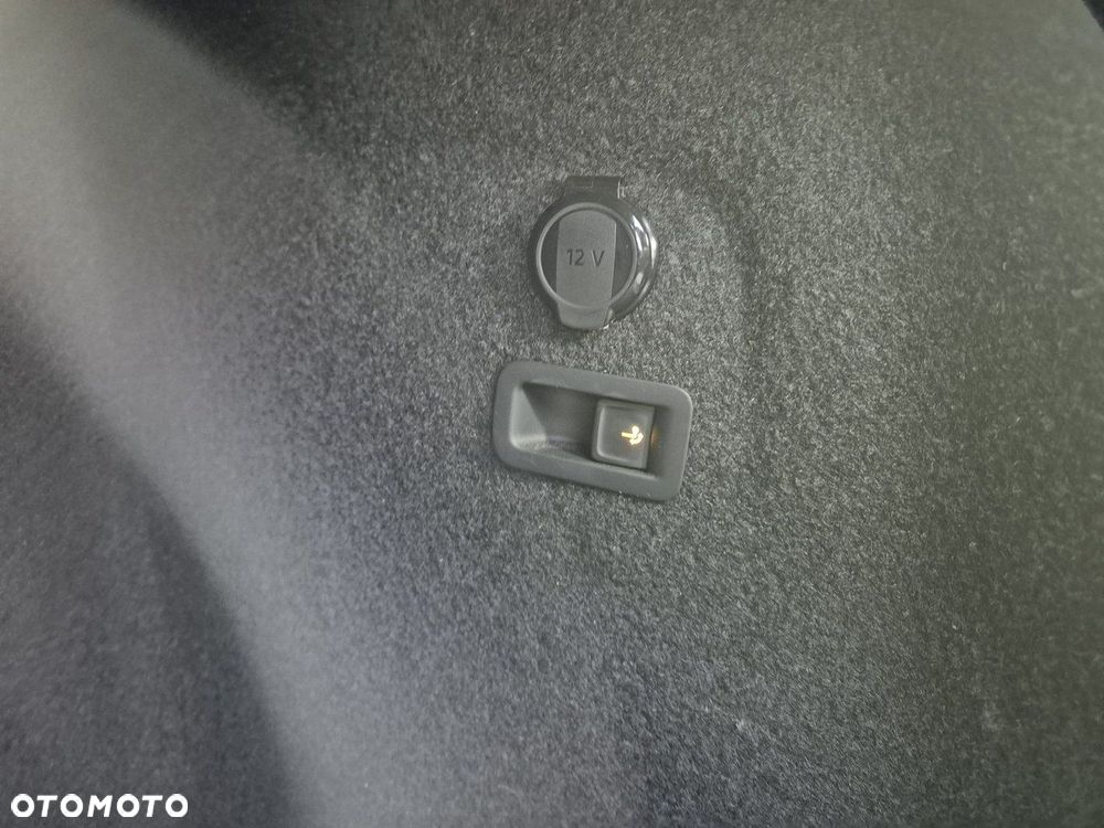 Volkswagen Golf - 39