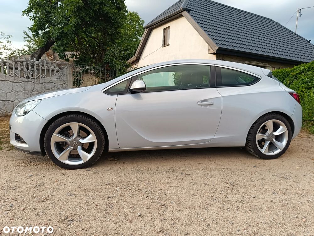 Opel Astra - 9