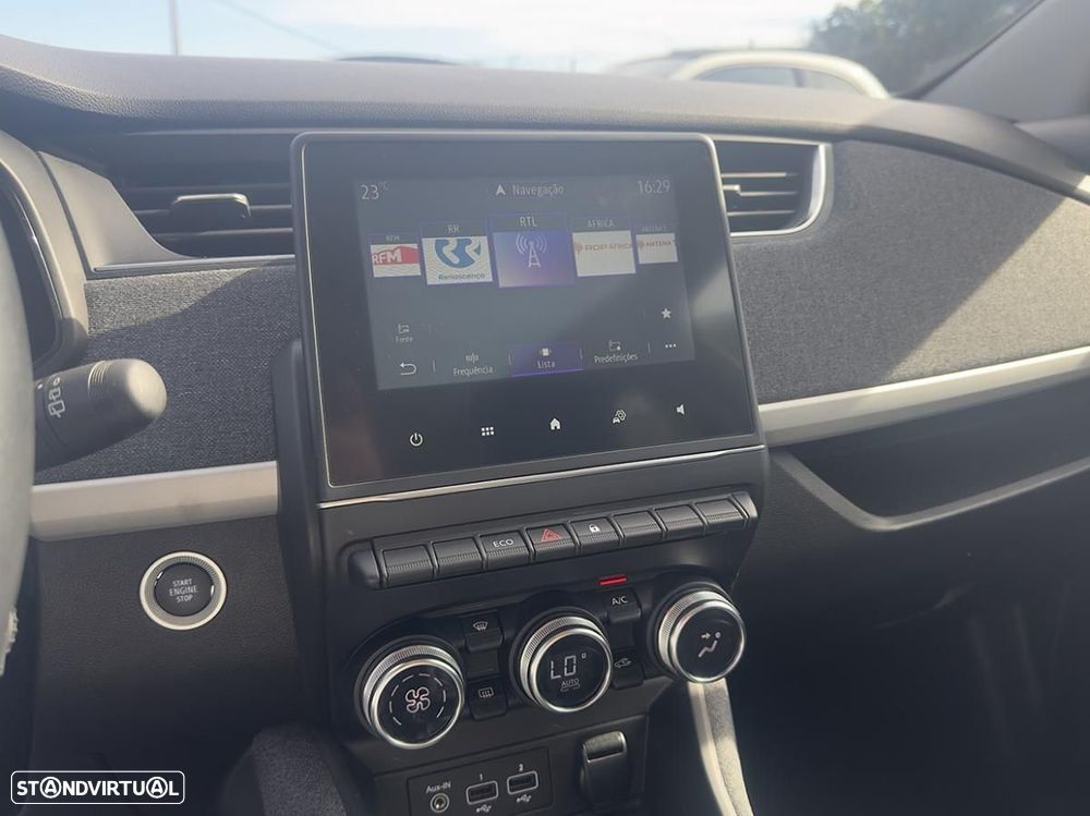 Renault Zoe (c/ Bateria) EV50 110hp Evolution - 26