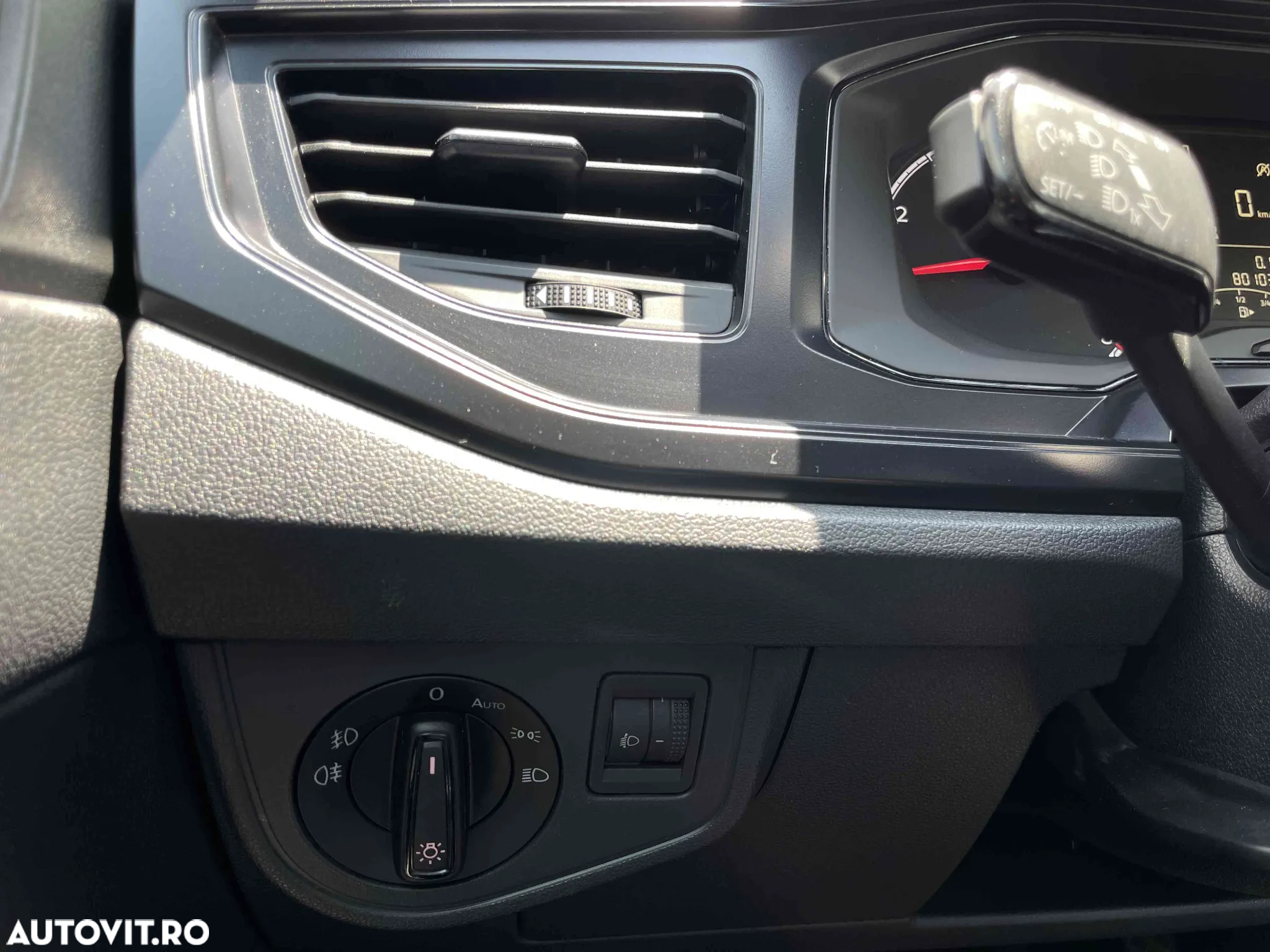 Volkswagen Polo - 10