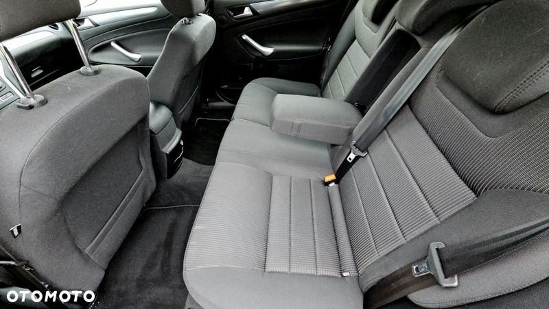 Ford Mondeo 2.0 TDCi Titanium - 26