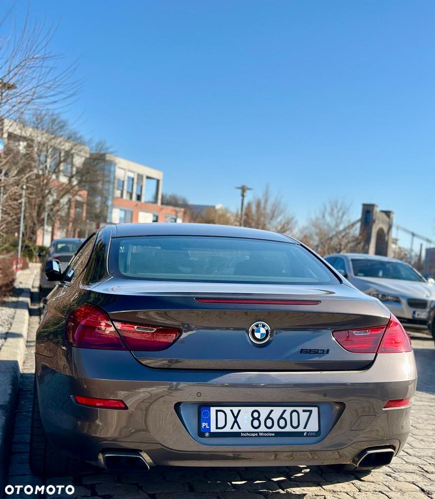 BMW Seria 6 650i - 22