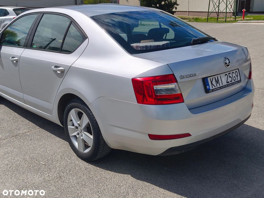 Skoda Octavia 1.6 TDI Edition - 3