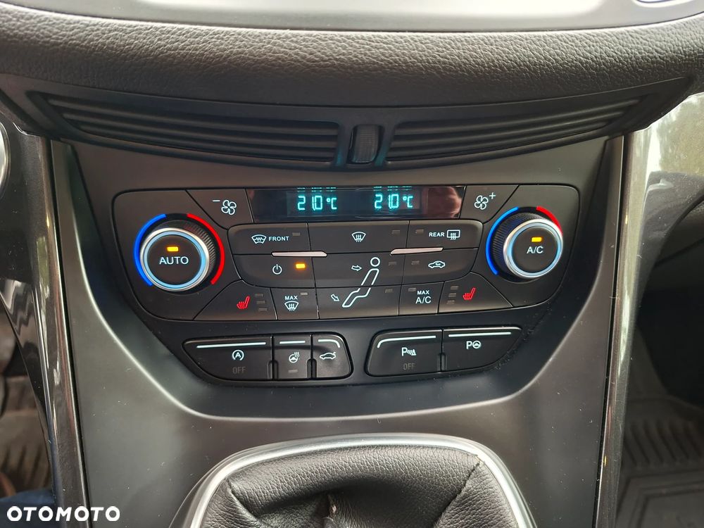 Ford Grand C-MAX - 21