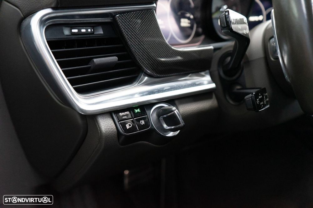 Porsche Panamera Sport Turismo 4 E-Hybrid - 28