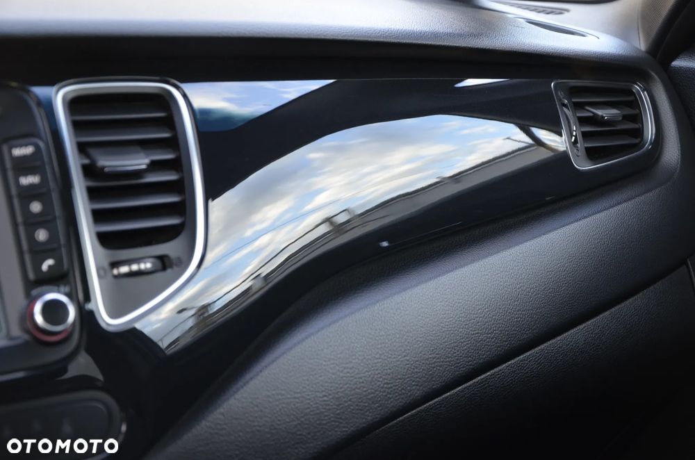 Kia Carens 2.0 GDI Edition 7 - 37