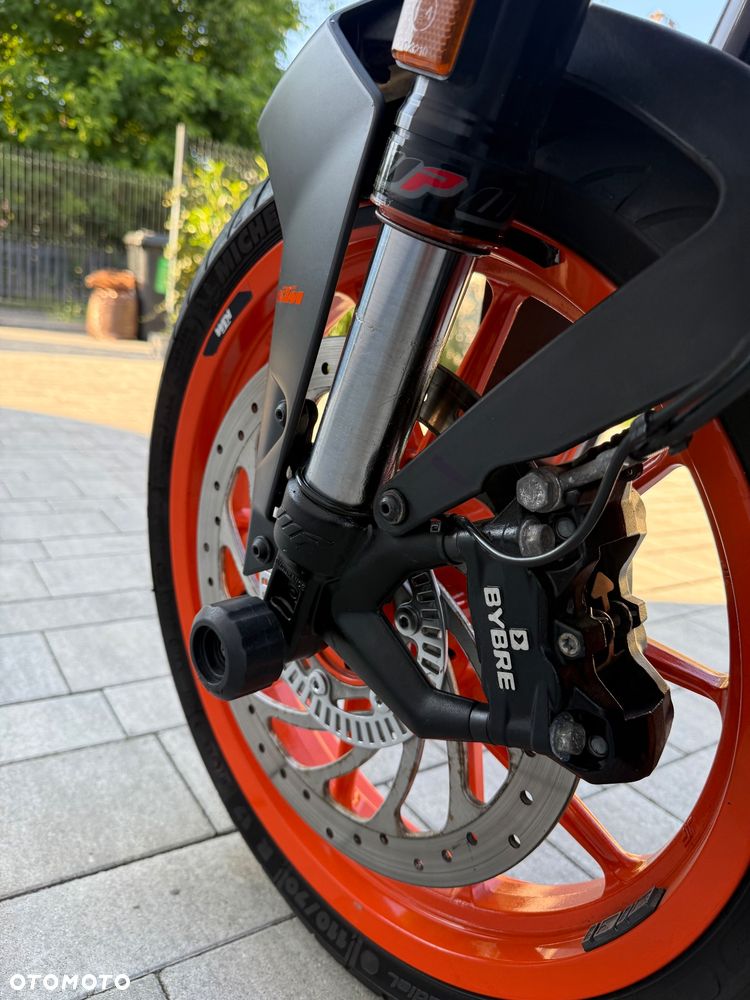 KTM Duke 125 - 9