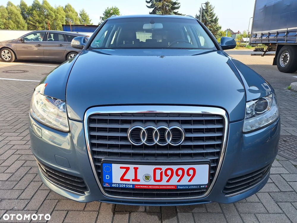 Audi A6 Avant - 10