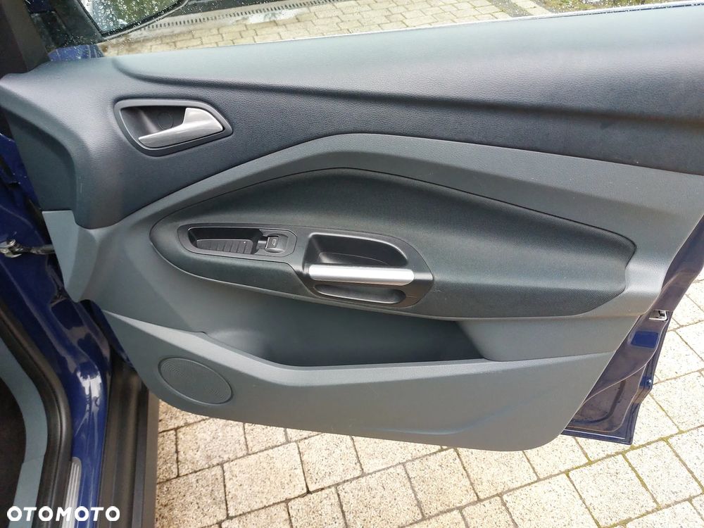 Ford C-MAX ver-1-6-tdci-start--stop--system-titanium - 20