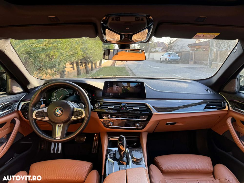 BMW Seria 5 520d xDrive AT - 10