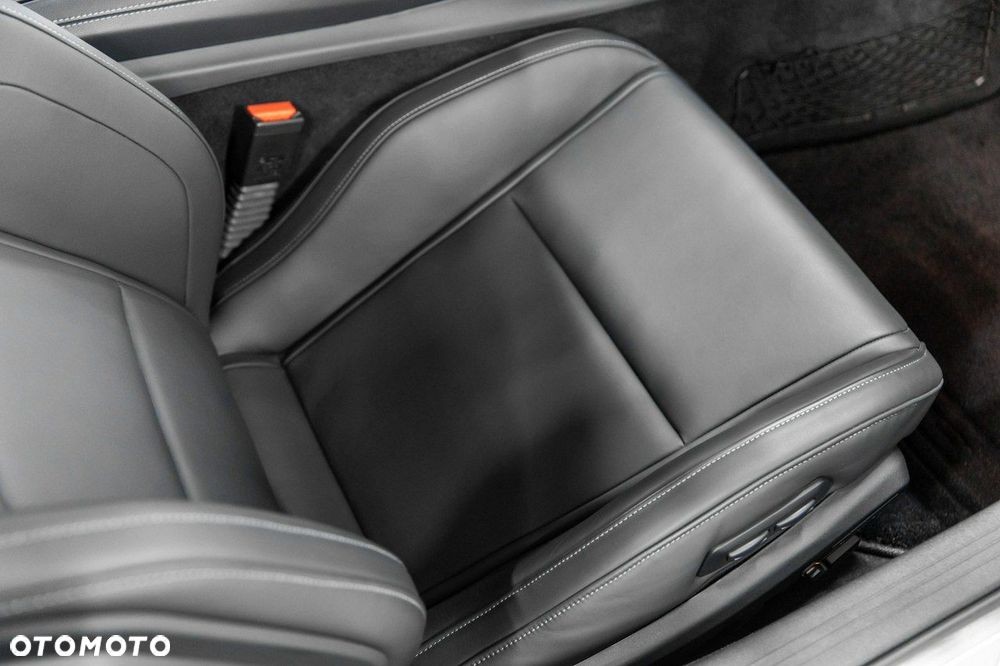 Mercedes-Benz AMG GT - 35