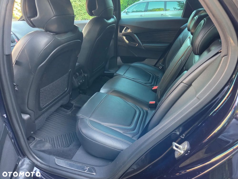 DS Automobiles DS 5 - 11