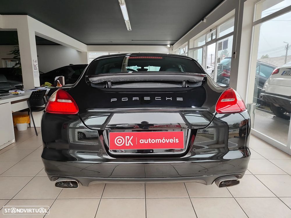 Porsche Panamera Platinum Edition - 9