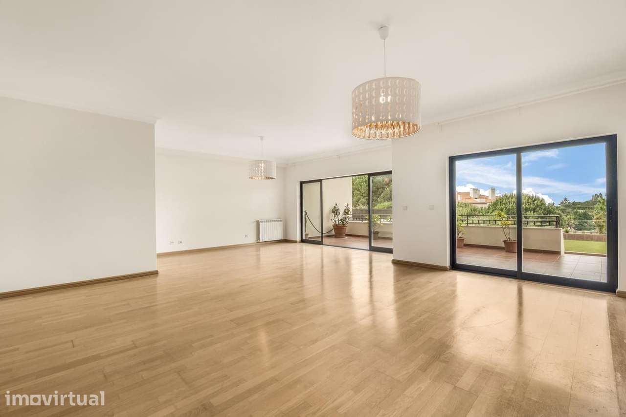 Apartamento T3 com jardim, Belas Clube de Campo, Sintra - Grande imagem: 4/53