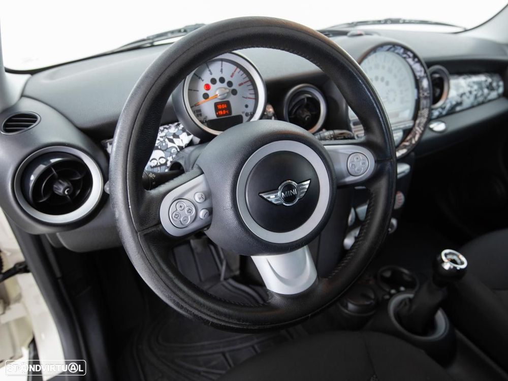 MINI 3 Portas — fotografia 7