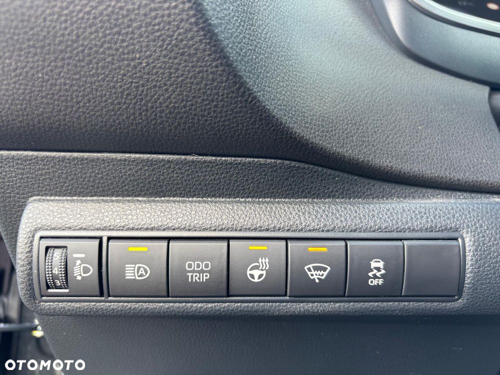 Toyota Corolla 1.8 Comfort - 16