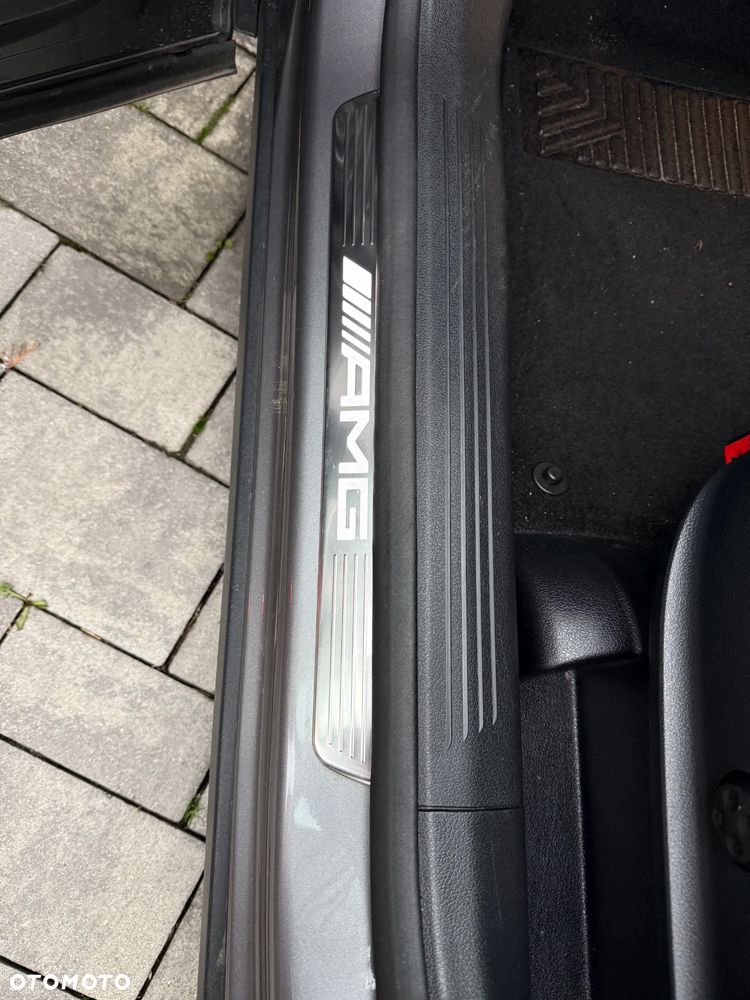 Mercedes-Benz GLA - 5