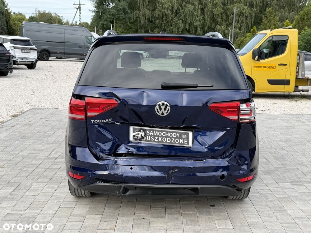 Volkswagen Touran 1.5 TSI EVO Highline DSG - 6