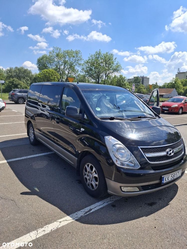 Hyundai H-1 - 1