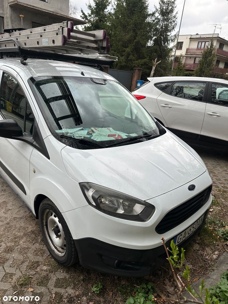 Ford Transit Courier - 7