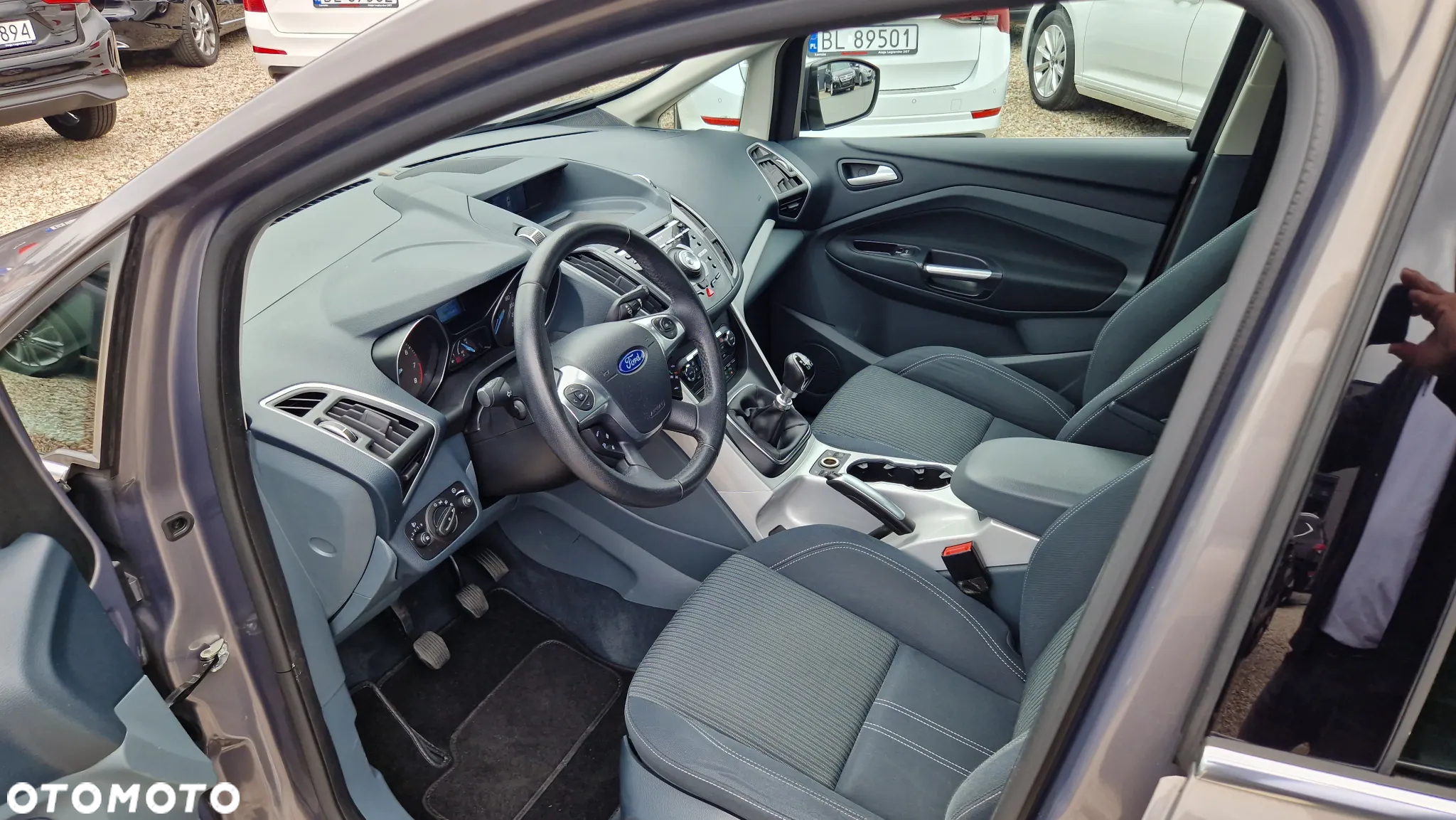 Ford C-MAX 1.6 EcoBoost Titanium - 12