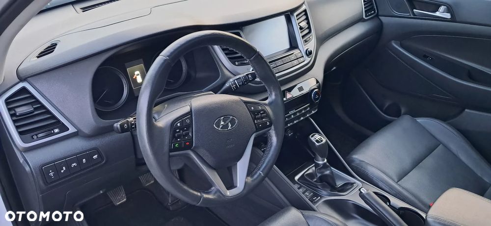 Hyundai Tucson 1.6 Turbo 4WD Premium - 13