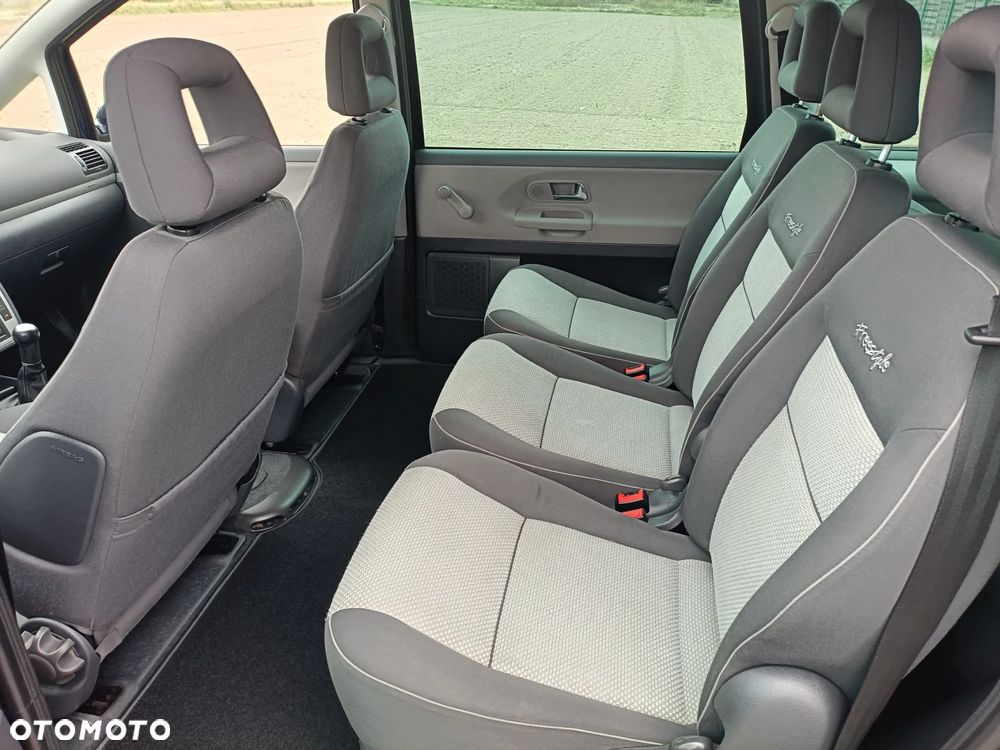 Volkswagen Sharan 2.0 Freestyle - 9