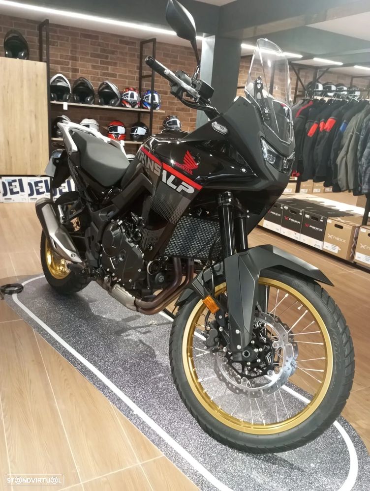 Honda Transalp XL 750 - 2
