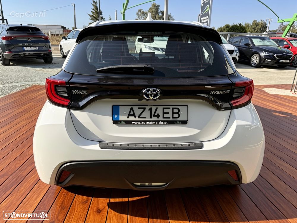 Toyota Yaris 1.5 HDF Exclusive - 6