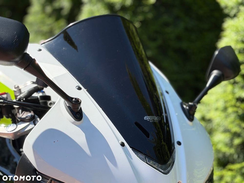 Honda CBR - 24