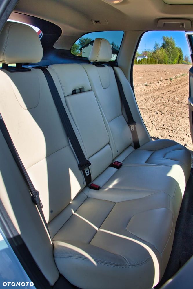 Volvo XC 60 - 13