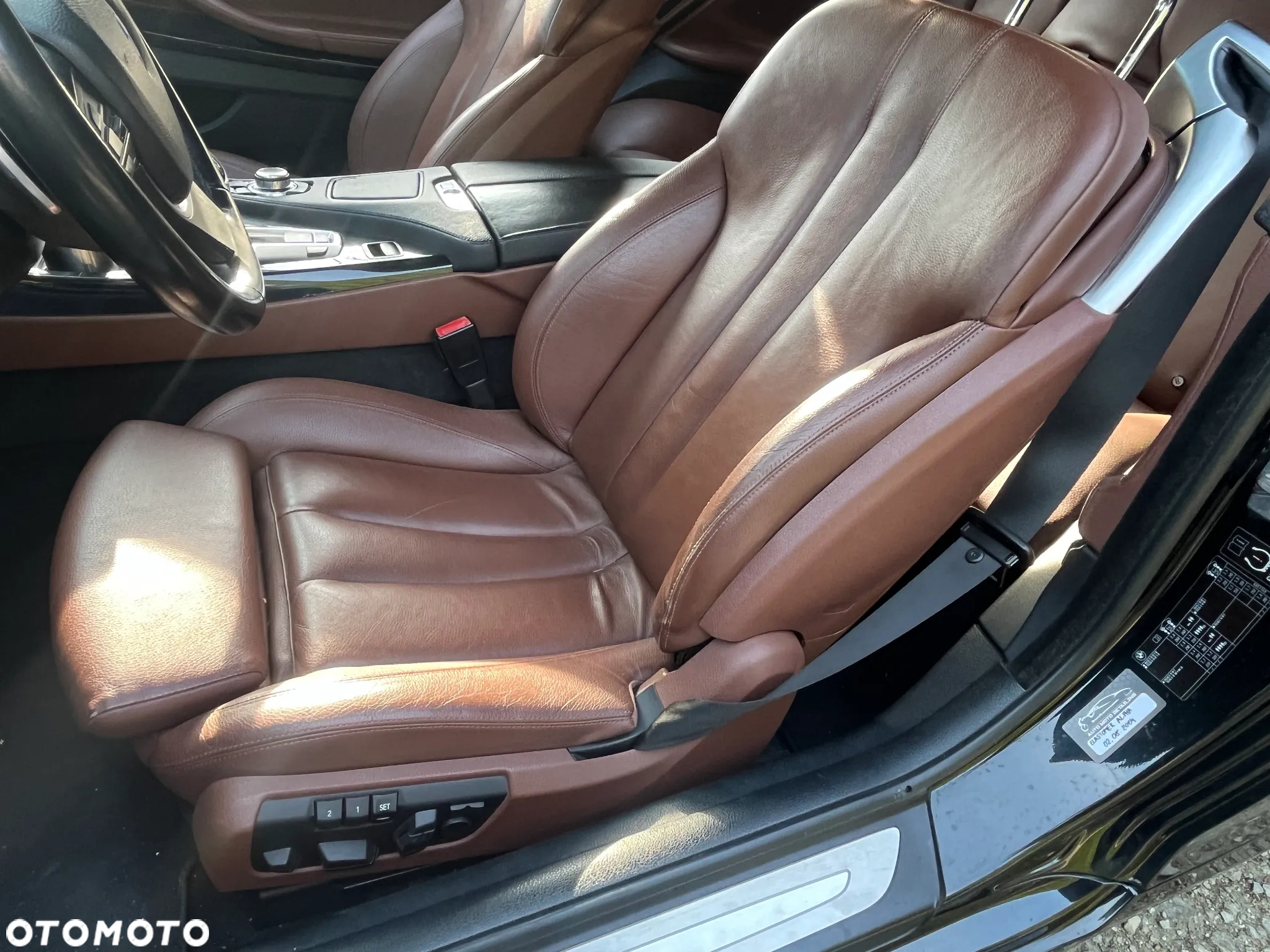 BMW Seria 6 650i Cabrio - 23